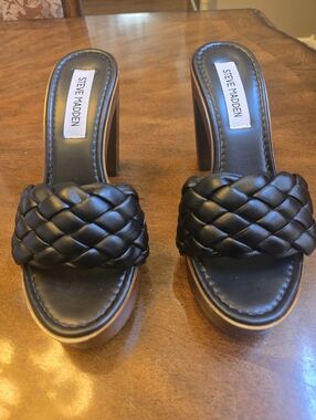 Steve Madden Black Braided Slide Heels